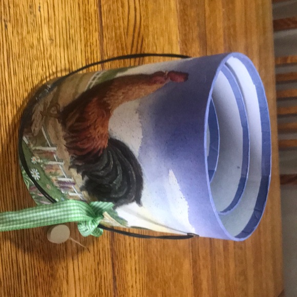 Cardboard chicken 3 containers 2 inside - Picture 2 of 3